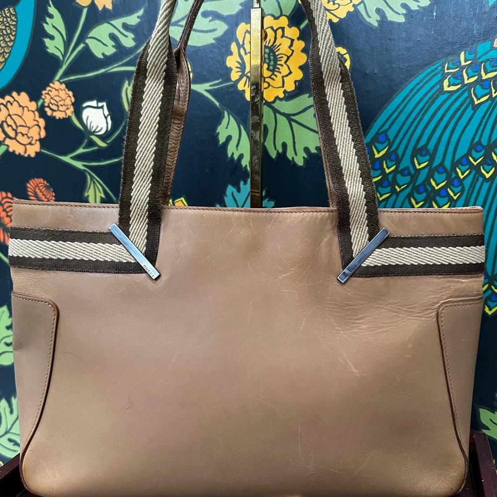 Vintage Gucci Leather Tote with Web Handles – Made in Italy - Picture 10 of 14